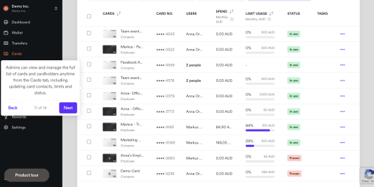 Capture d'�cran de l'interface Airwallex et module de gestion des cartes