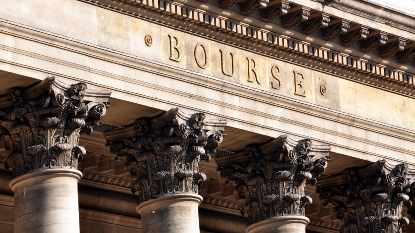 La Bourse de Paris attentiste à l'entame d'une semaine chargée