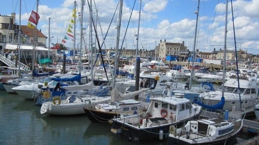 yachts