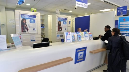 Guichet de la Banque Postale