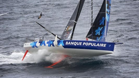  Banque Populaire VIII, monocoque pour le Vende Globe 2016-2017  Skipper Armel Le Clach.