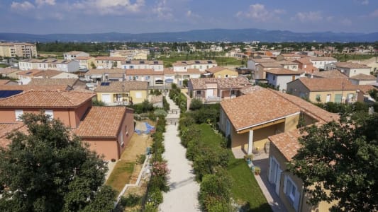 Des maisons