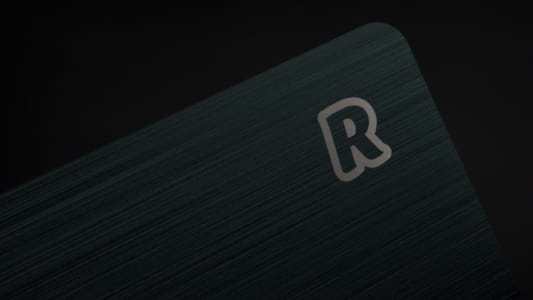 Carte bancaire mtallique de Revolut