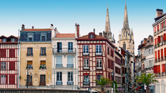 Bayonne