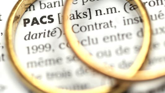 Le Pacs donnera bientt droit  la pension de rversion