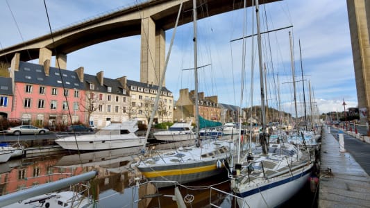 Banque la moins chre en Bretagne (photo : Saint-Brieuc)
