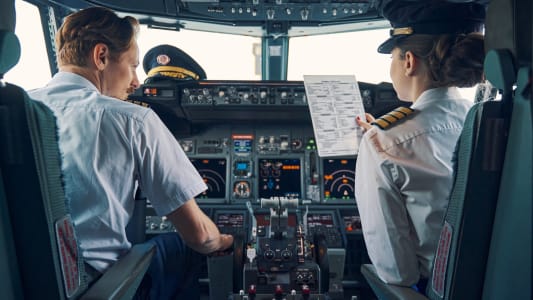 Un pilote de ligne touche un salaire important