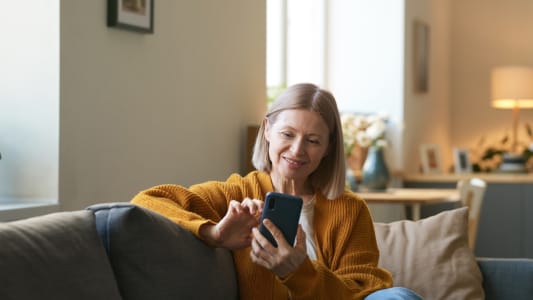 Plus de 500 000 personnes ont dclar leurs revenus sur leur smartphone.